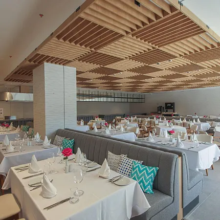 Poseidon - 5-star Luxury Experience - Premium Full Board Otel